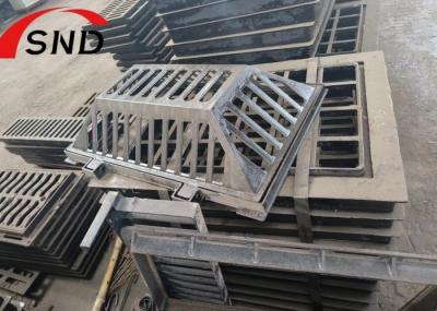 Square Protrusion Cast Iron Gully Grate For Waterflow C250 Gully Grating