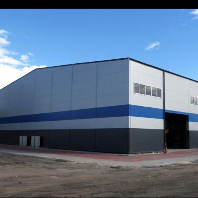 Almacén de estructura de acero prefabricado comercial moderno para almacenamiento de garaje industrial