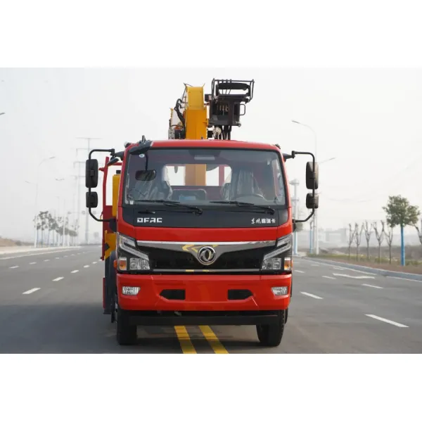 Dongfeng 4X2 Hydraulic Lifting Truck with 7 ton Capacity