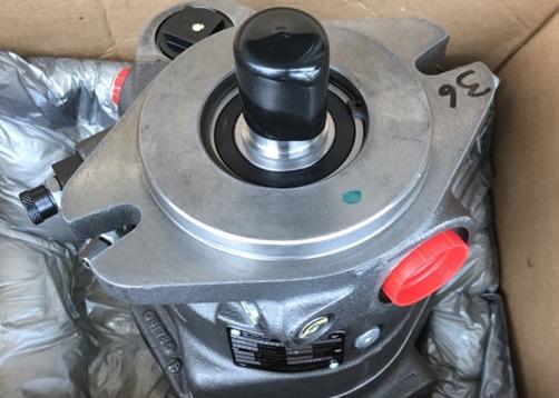 Parker Hydraulic Pump PAVC65R4213  Small Size Long Life Light Weight