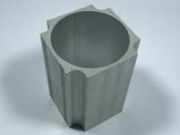 Profil en aluminium expulsé anodisé d'extrusion d'OEM de clôture avec l'usinage de finition