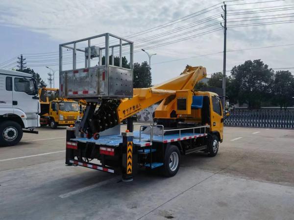 Original Cherry Picker Hydraulic Engine / 24m Aerial Working Platform Mounted Truck for Sale in Stock
