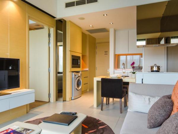 Oak laminate wood furniture for Hotel bedroom set by Writing desk in stainless steel legs with Wardrobe clost cabinets