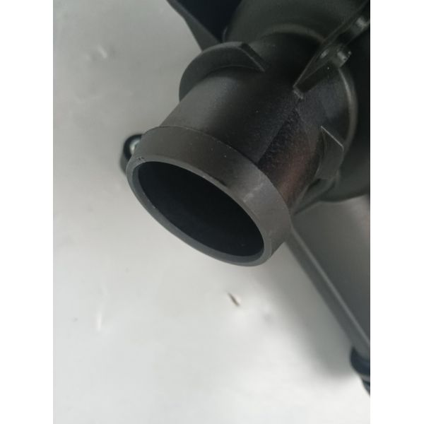 High quality thermostat LR121420 for Land Rover New Range Rover 2022 >