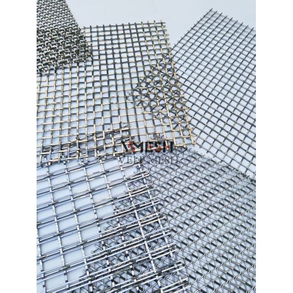 Decorative Stainless Steel Metal Coil Mesh Curtain for Ceiling Feature Beauty Salon Interior Partition