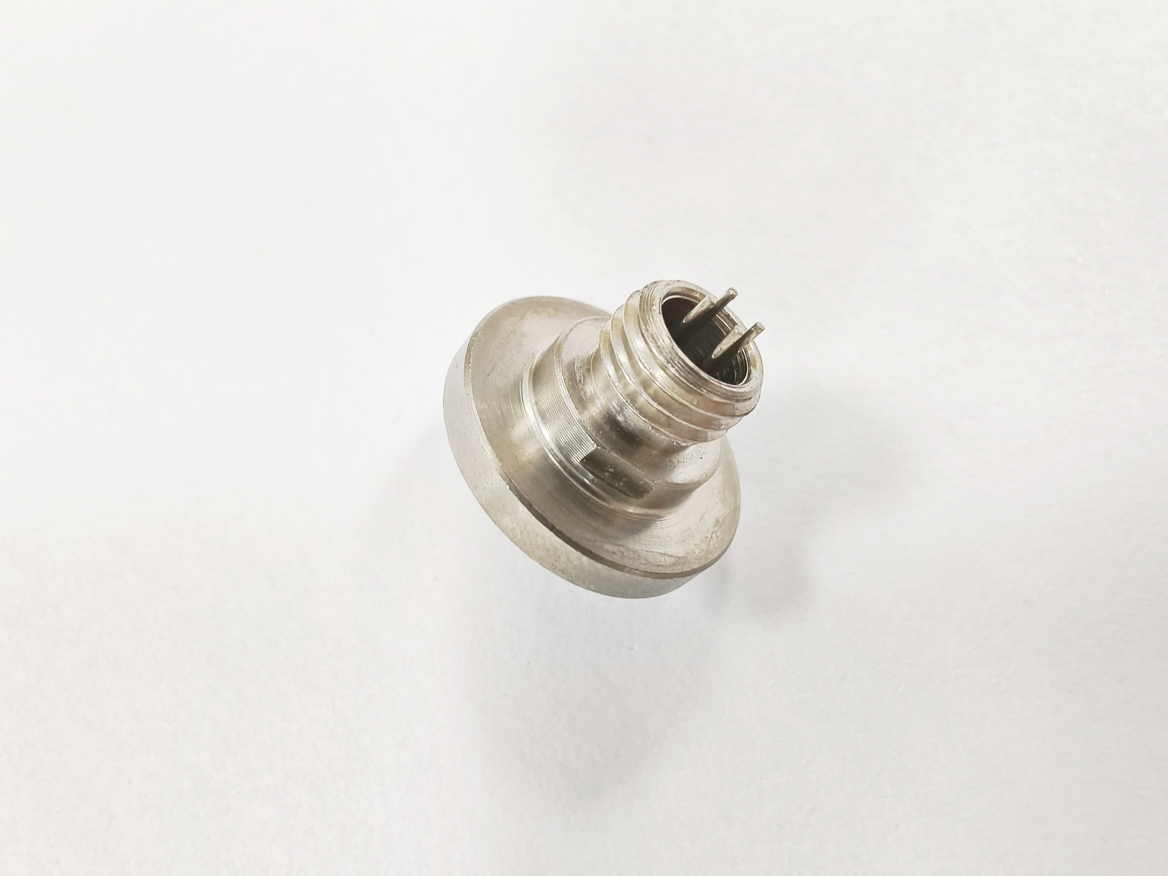 Неэлектрическое никелевое стекло для металлических уплотнений Напряжение 12V-540V