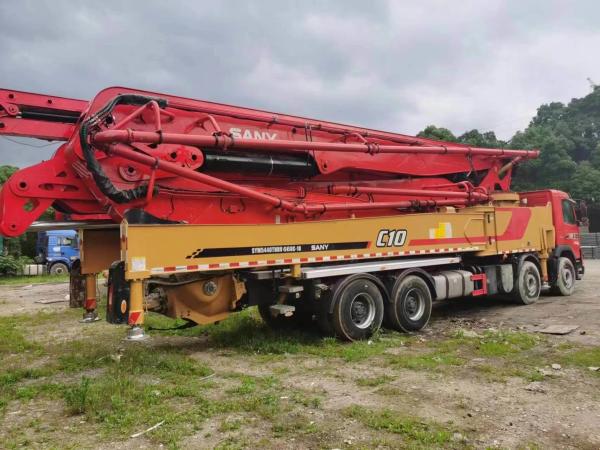2019 Année d'utilisation 62m camion équipement de pompe à pompe avec type de béton semi-sec