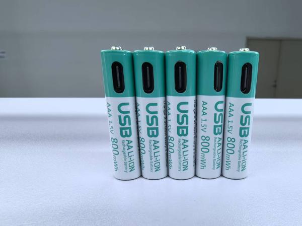 1.5V AAA 180mA 660mWh Batterie rechargeable au lithium-ion