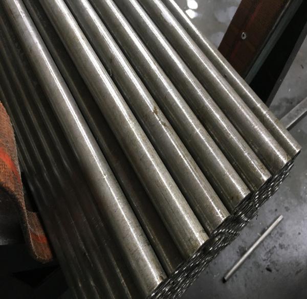 Tubo de alta pressão do aço carbono, tubo de caldeira sem emenda comprimento de 3 - de 22m