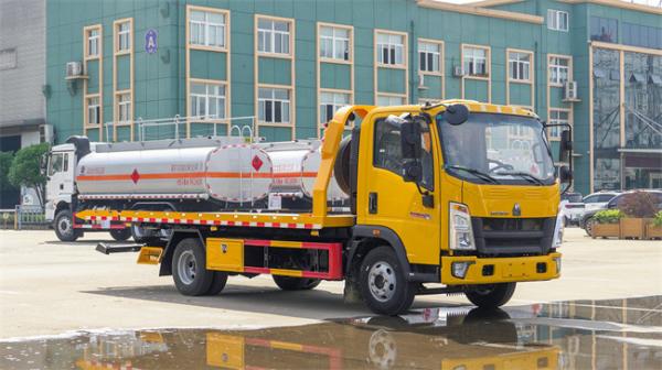 Chinese Famous Heavy Duty Truck Towing 4 Ton Rollback Tow Truck