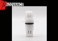 White 4 Pin Walbro Electric Automotive Inflatable Mitsubishi Fuel Pump Connector