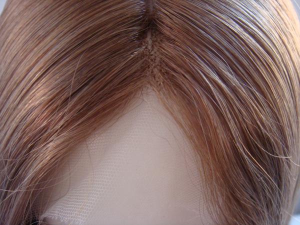 Perruque à cheveux humains doux sans enchevêtrement Perruque à cheveux féminins avec dentelle brune