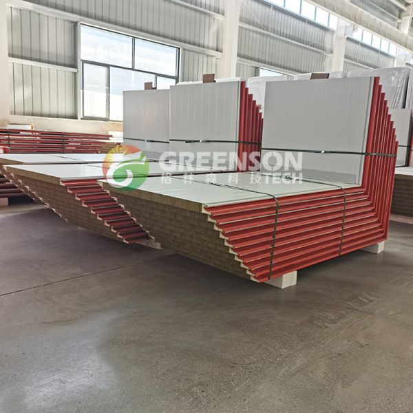 Easy To Operate High Efficent Rock Wool Polyurethane Foam Panel Production Line with PLC Numerical Control System