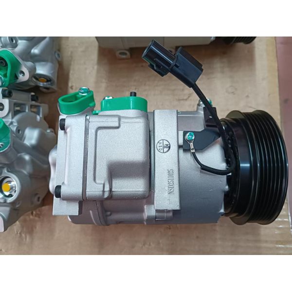 Auto AC Conditioning Compressor For Hyundai kia 977013K700 VS18 Sorento 977013K425