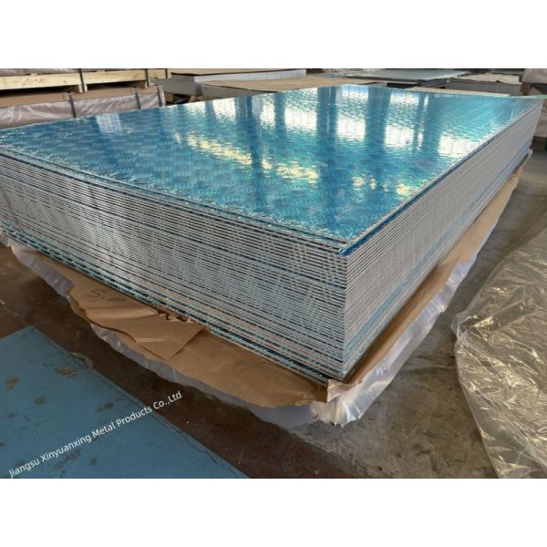 Embossed Alloy Aluminium Sheet 1060 3003 5052 5754 Tread Aluminum Checker Plate