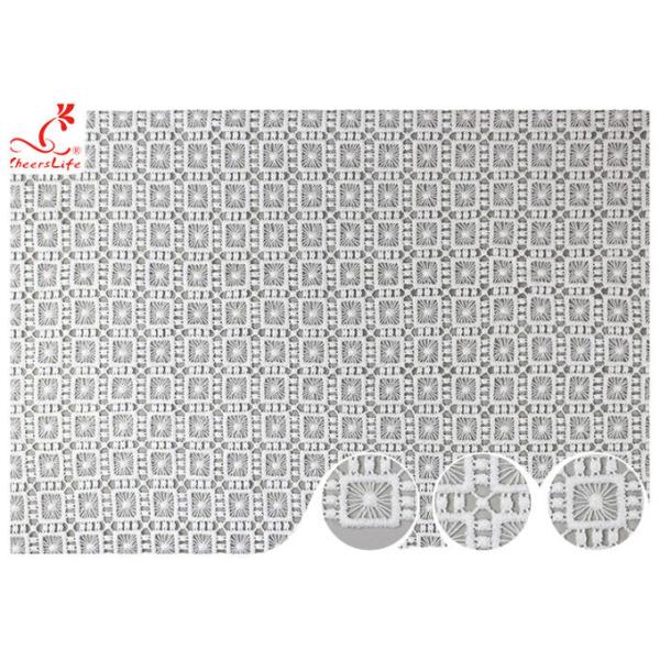 Ткань шнурка Польши вышитая гипюром флористическая с расстворимым в воде поли азо шелка молока свободно