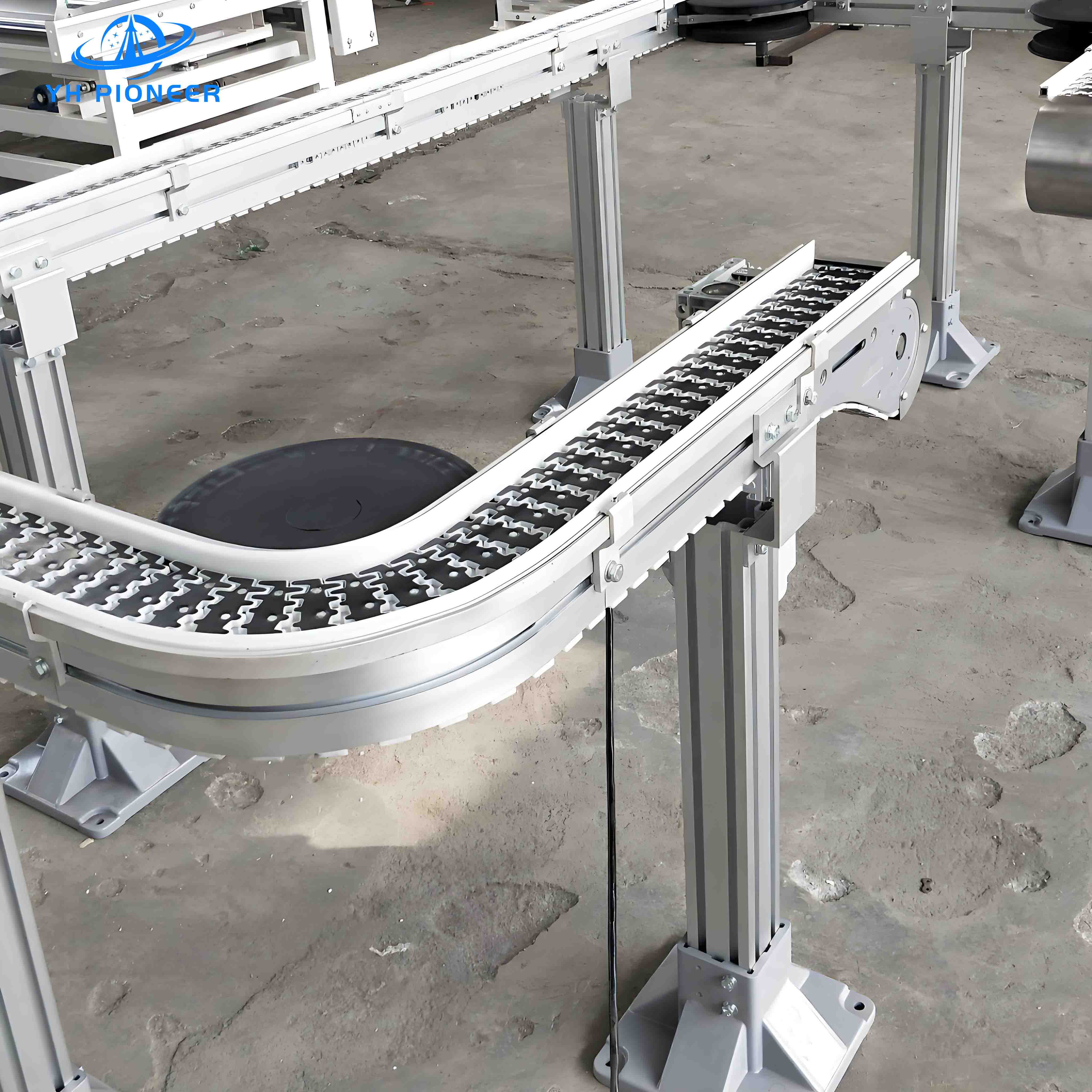 Настраиваемая стальная рамка с поворотной конвейерной цепью с материалом POM Belt