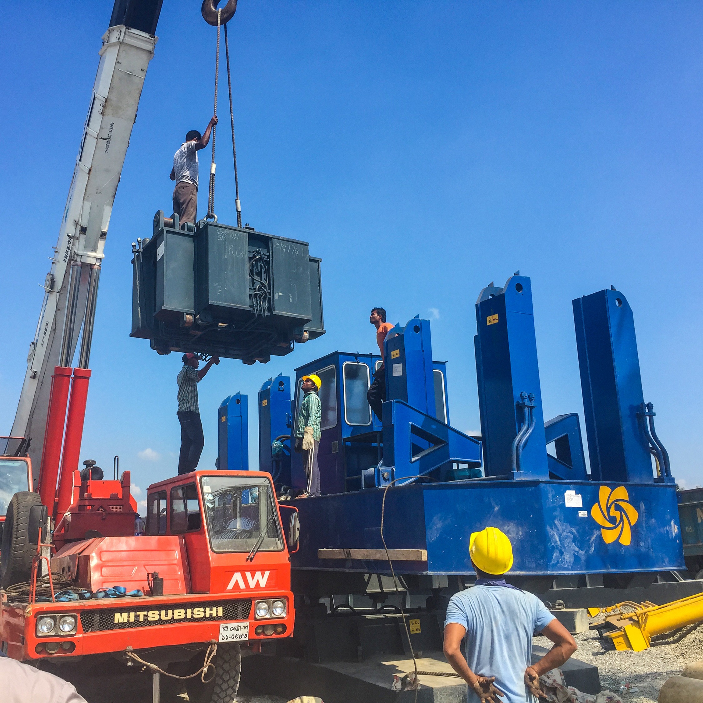 208tf складывая водителя кучи давления 8.9m/Min 45kw гидравлического статического