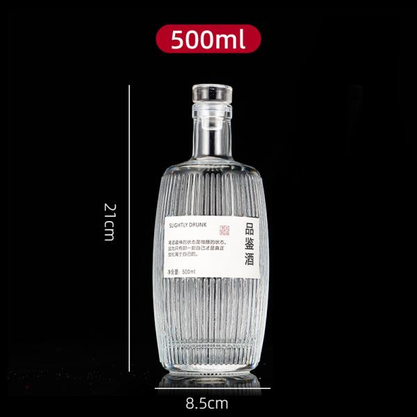 Vodka Whiskey Fruit Wine 500ml Glass Bottle with Customized Packaging and Design