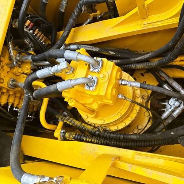 PC400-8 Used Komatsu Excavators 257kw Rated Power 650L Fuel Tank Capacity