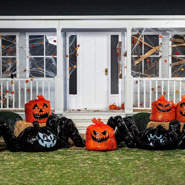 Лист лужайки тыквы паука хеллоуина слон кладут оформление в мешки партии