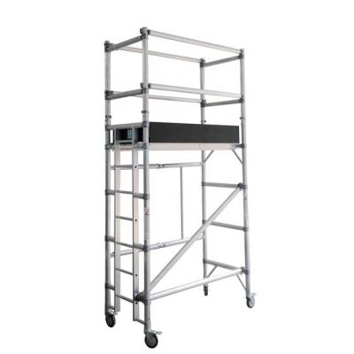 Tour d'échafaudage en aluminium argenté personnalisée Tour d'échafaudage mobile pliable