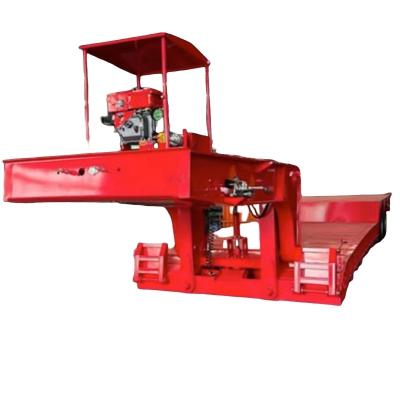 Heavy Duty Tri Axle Lowboy Trailers For Sale , Detachable Gooseneck Lowbed Drop Deck Semi Trailer For Cameroon