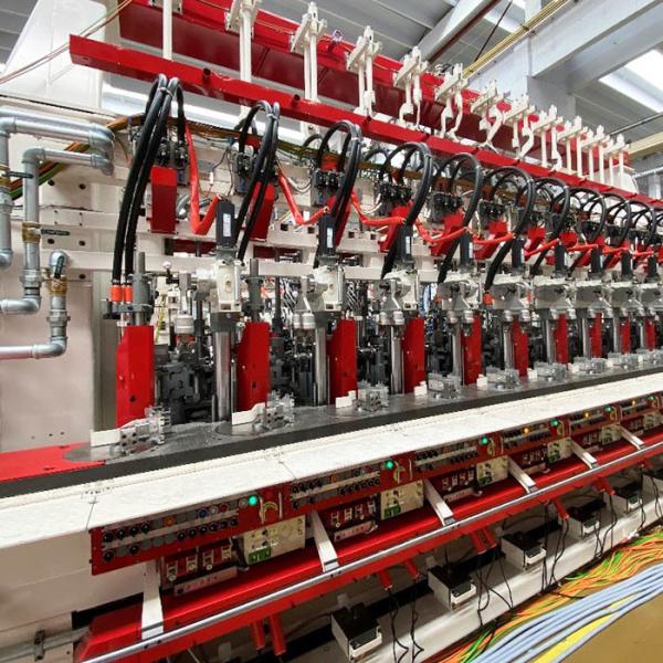 300ml Fully Automatic 380V Glass Bottle Production Line for Beer Bottle Forming