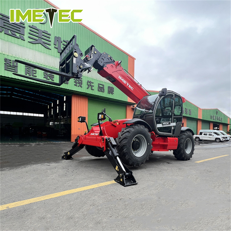 7400KG Rotating Telescopic Handler Forklift For Farm Quick Attachment Replacement