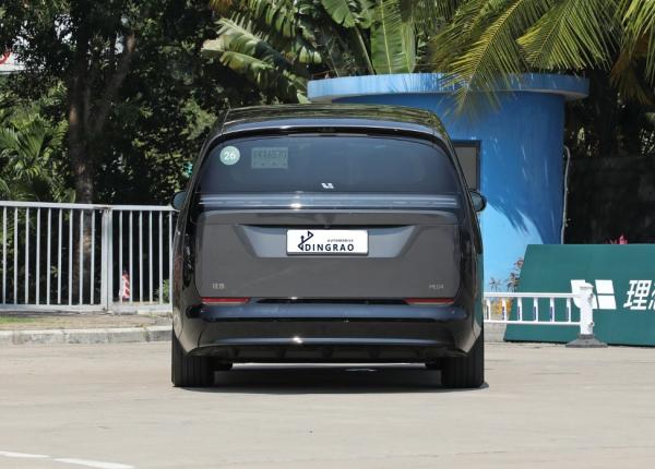 Produtor pessoal adulto Lixiang Mega Veículo Elétrico 5 lugares MPV Auto Pure New Energy EV Car