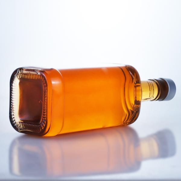 Стройная бутылка для виски, бренди, вина, спиртных напитков, алкоголя, шампанского, алкоголя