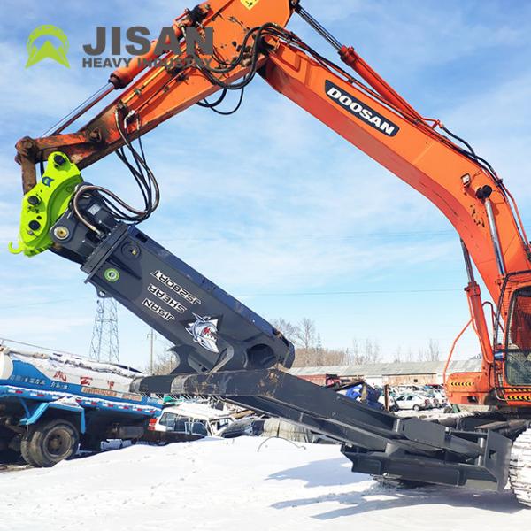 A máquina escavadora Dismantling Pliers Hydraulic corta para a demolição da construção de aço