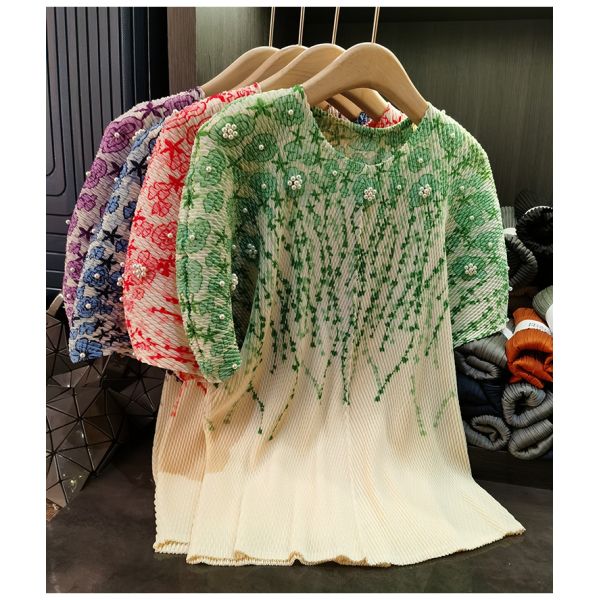 Women's Summer Thin Heavy Duty Nail Bead Printed Loose Look, Small and Fresh Literary Forest Women's T-shirt, Women's Top