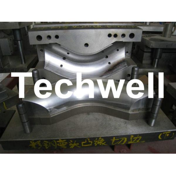 0.4-1.5mm の黒い鋼鉄肘は Downspout の肘、配水管の肘のための Downspout 機械を形成します