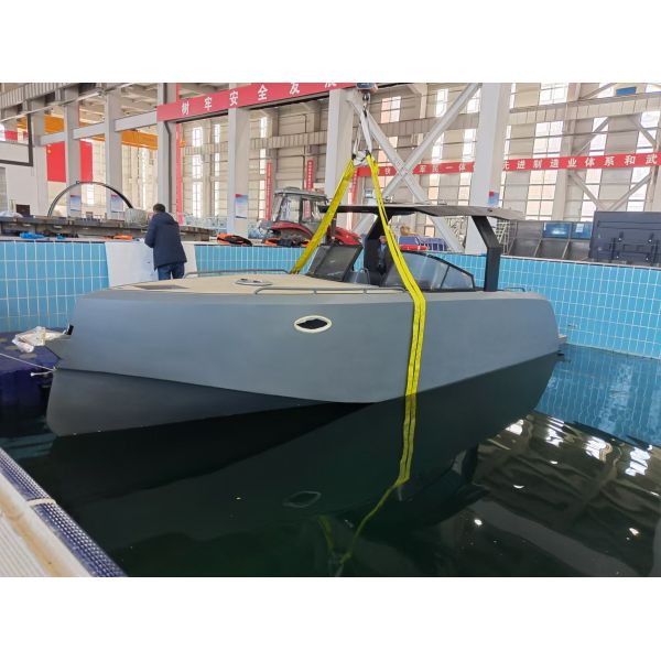 Multifunctional Aluminum Alloy Boat 1076 Pounds Load Capacity 300hp