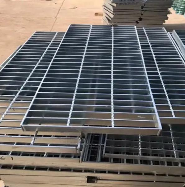 Hot Sale Metal Building Materials Galvanized Steel Grating, Steel Grid Plate Floor Steel Grating