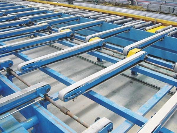 Felt conveyor belt suitable for aluminum profile industry