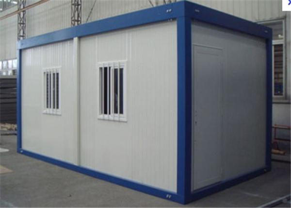 Recipiente modular moderno da casa - construção de aço galvanizada, bloco liso