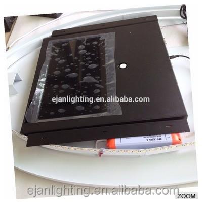 Écran de télévision à LED de 32 pouces intégré