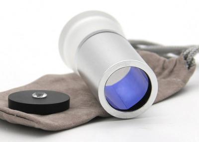 Espaço do diamante para o coração e a seta de vista do diamante com ampliação de 5X