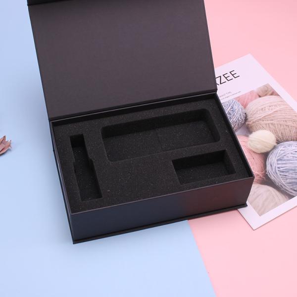 Caja de regalo plegable y embalada plana con inserto de EVA para relojes, cuidado de la piel o artesanías hechas a mano