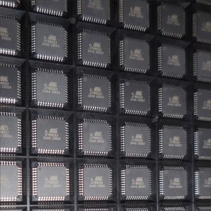 AT89S52-24AU QFP44 Micro Controller Chip