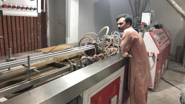 Deep Screw PVC Cable Extruder Machine 20Kg/H-40Kg/H Cable Extrusion Line