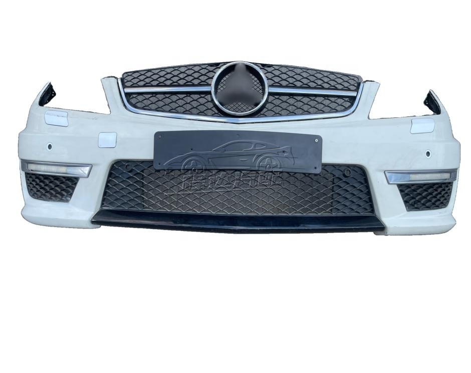 Classic C Series W204 AMG C63 Front Bumper Surround Intake Grille Medium Net Used Condition for Mercedes-Benz