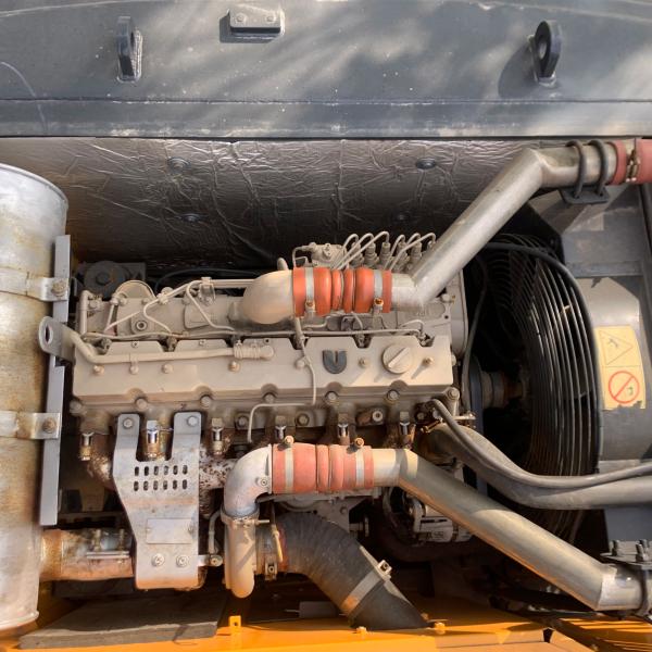 Modern Hyundai 260lc-9s Used Excavator Digger Fuel Efficient Heavy Duty Excavation