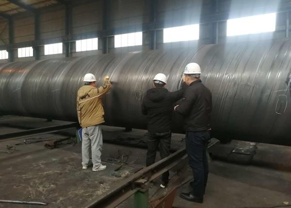 Pipe en acier ASTM A795 de qualité SSAW avec extrémités bisselettes et épaisseur de 6 mm 25 mm