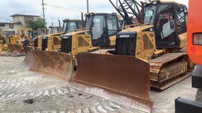 Caterpillar D4K XL Bulldozer à rouleaux d'occasion