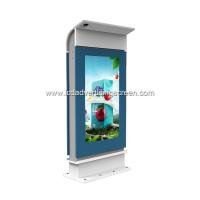 Signage extérieur imperméable d'IP55 2000cd/m2 Digital avec la couverture de pluie