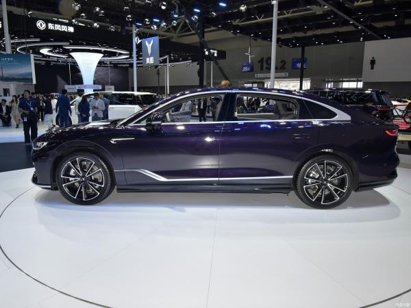 2023 2024 Lantu Dongfeng Voyah Passion Voyah Zhuiguang Phev Car Plug In Hybrid 4wd Long Range