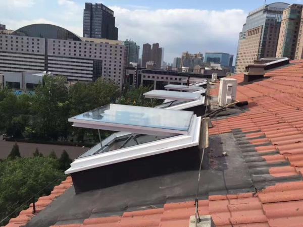 Residential Casement Aluminium Top Hung Window Dustproof Customizd